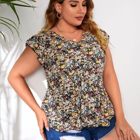 Shein floral flutter sleeve peplum blouse 2xl - Picture 3 of 3